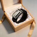 Wholesale Bonitogo Custom design MOQ 300 Business-style, light luxury, fashionable and simple alloy automatic buckle men's belt DC-8605 - Image 9