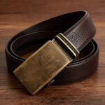 Retro distressed style men's automatic buckle belt